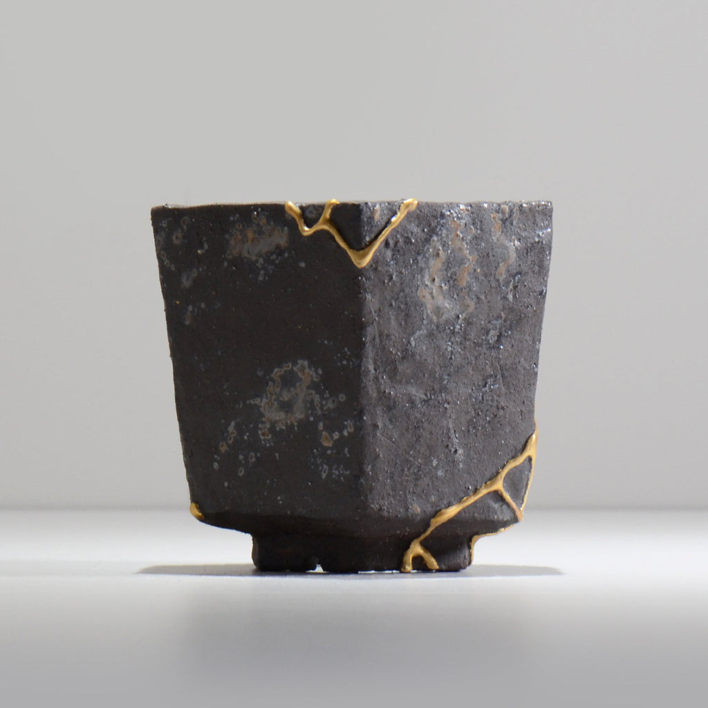 キタマクラ研究所 / Vernacular_m_017_m / 約 φ13cm / 植木鉢