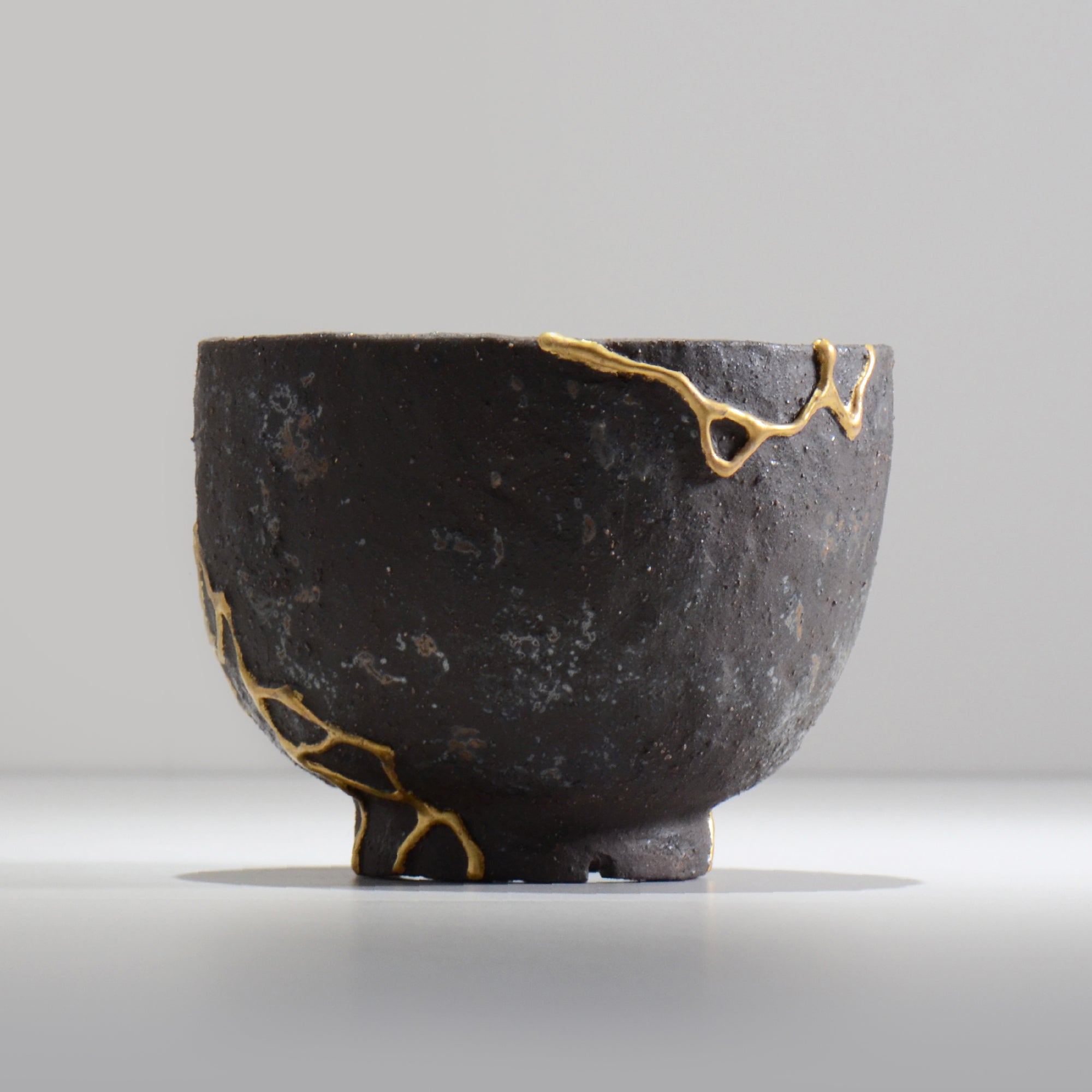 キタマクラ研究所 / Vernacular_m_018_m / 約 φ15.5cm / 植木鉢