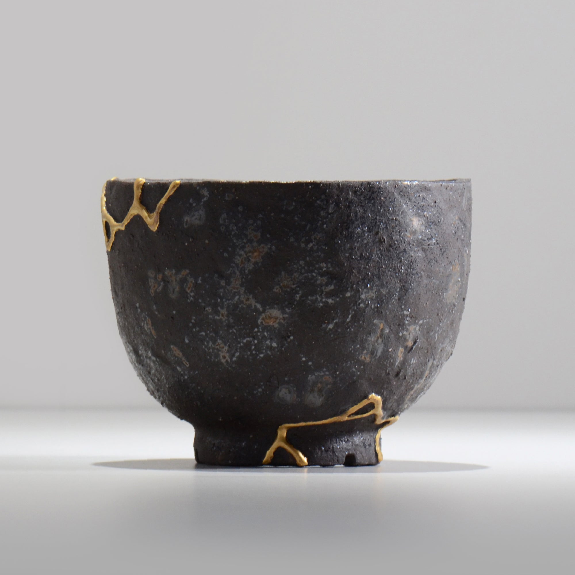 キタマクラ研究所 / Vernacular_m_018_m / 約 φ15.5cm / 植木鉢