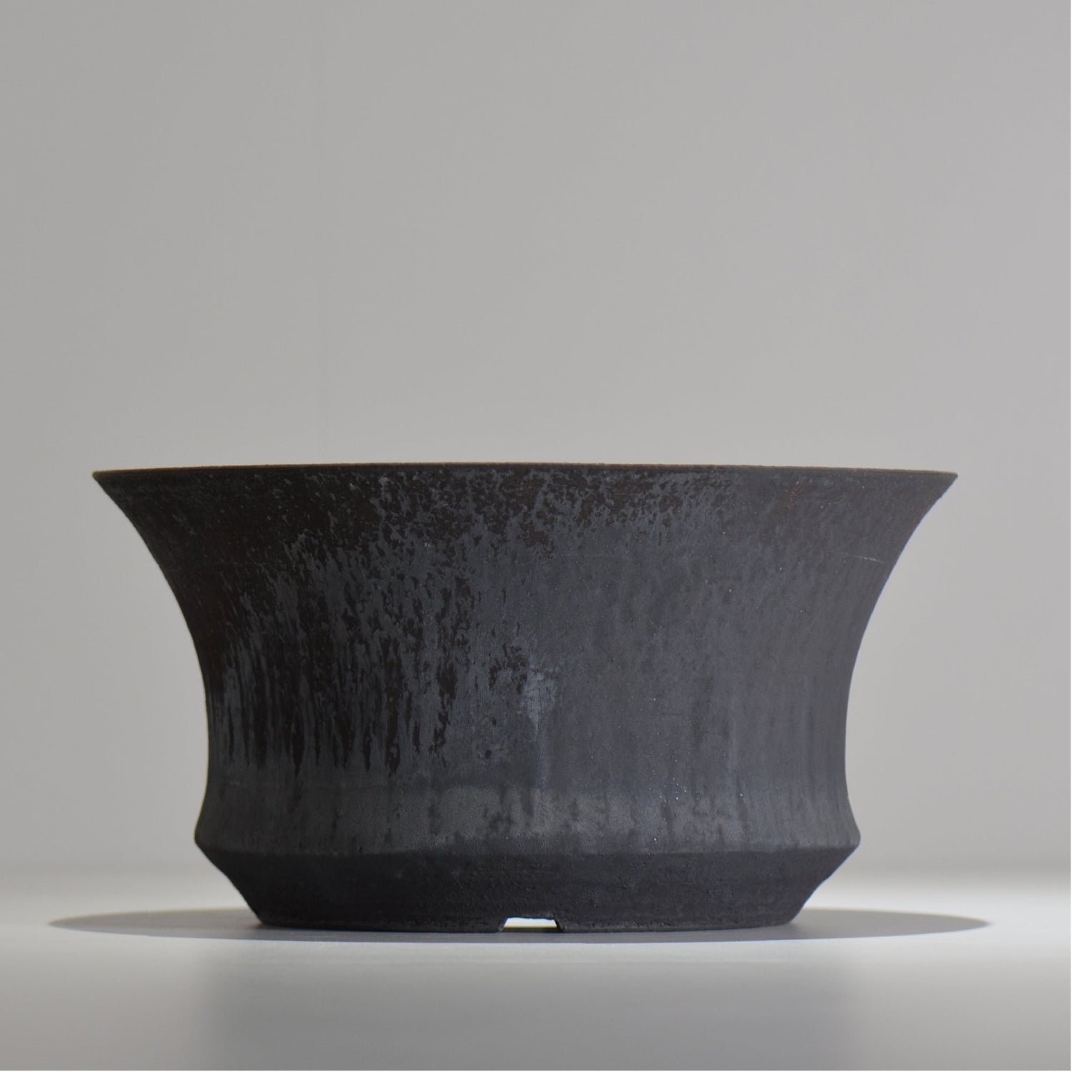 YATAGARASU / BIG 001 / 大鉢 / 約 φ28.7cm / 植木鉢
