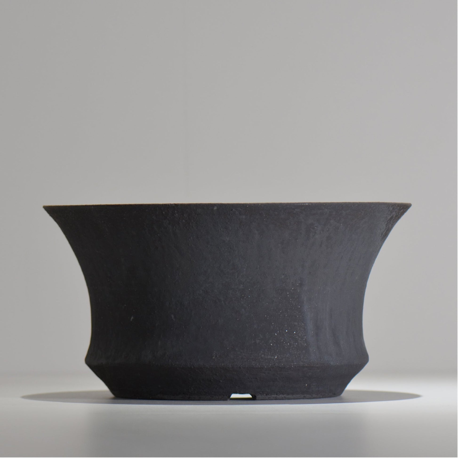 YATAGARASU / BIG 001 / 大鉢 / 約 φ28.7cm / 植木鉢