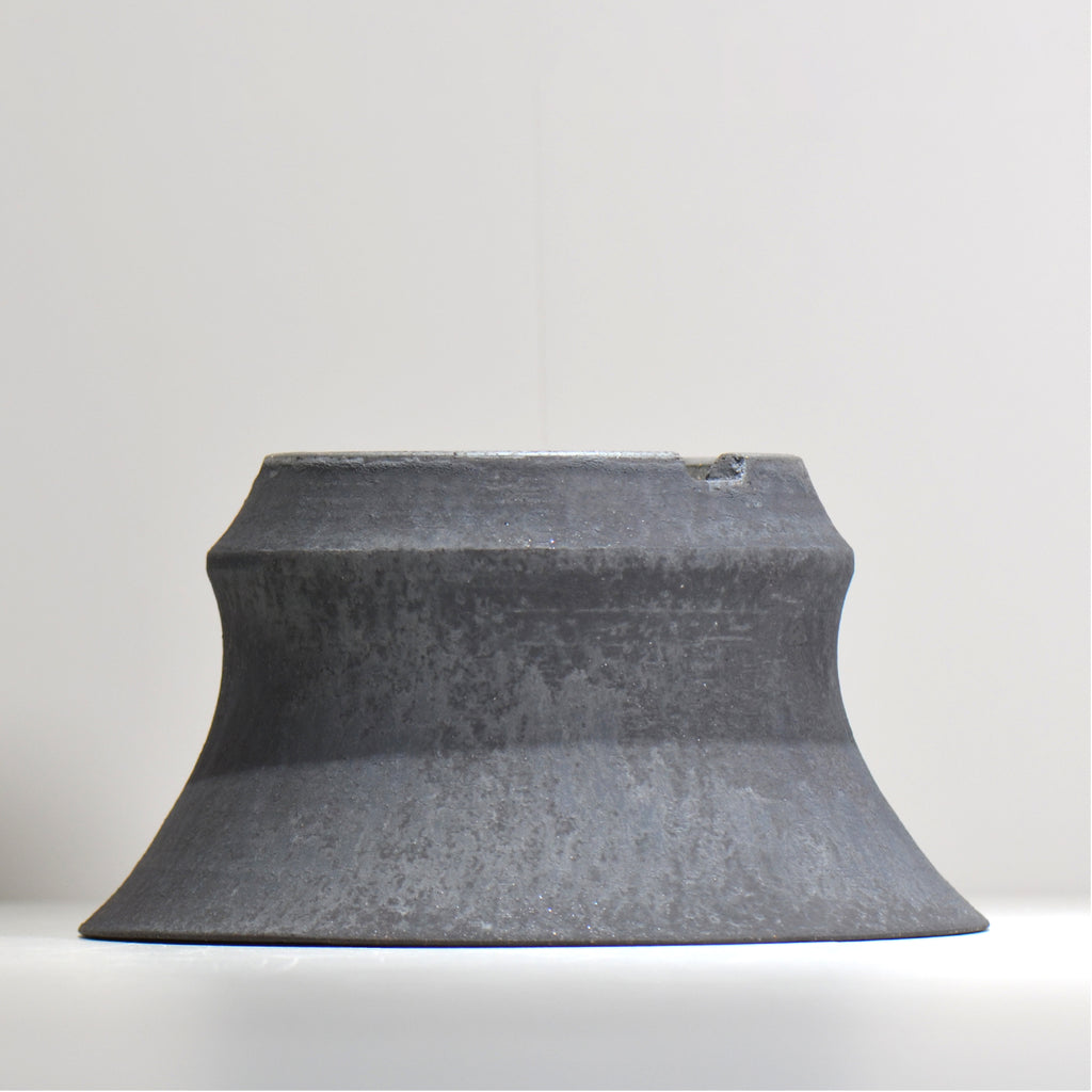 YATAGARASU / BIG 001 / 大鉢 / 約 φ28.7cm / 植木鉢