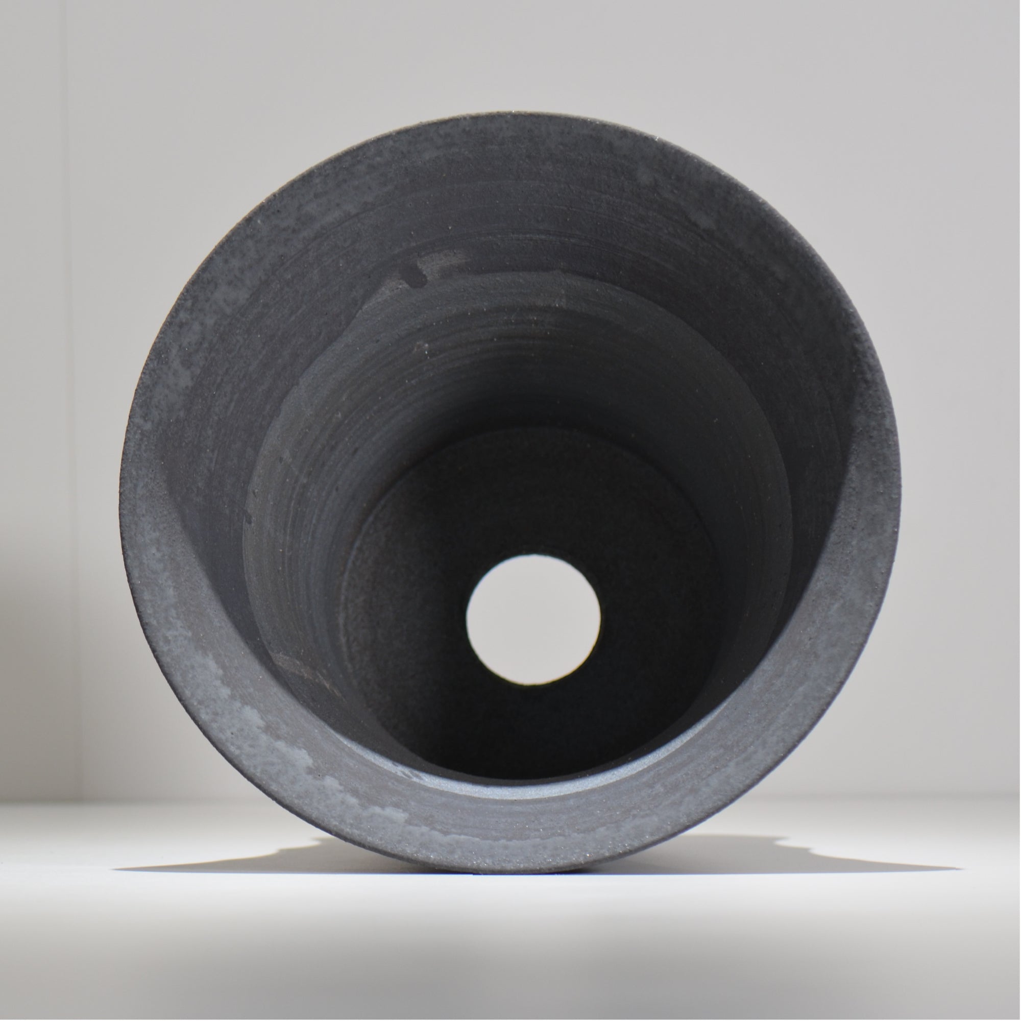 YATAGARASU / BIG 003 / 大鉢 / 約 φ29.6cm / 植木鉢