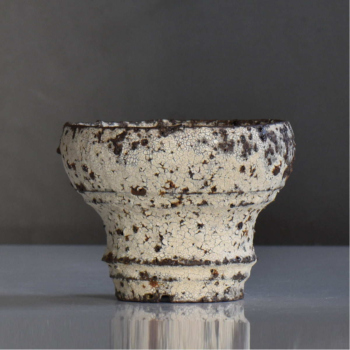 山下太 / 阿蘇石爆白裂 / yf_04_m / 約 φ14cm / 植木鉢