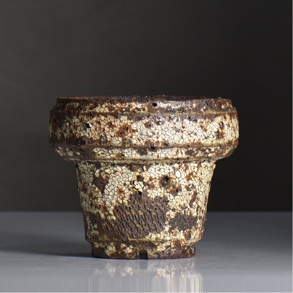 山下太 / 阿蘇石爆白裂 / yf_05_m / 約 φ13cm / 植木鉢