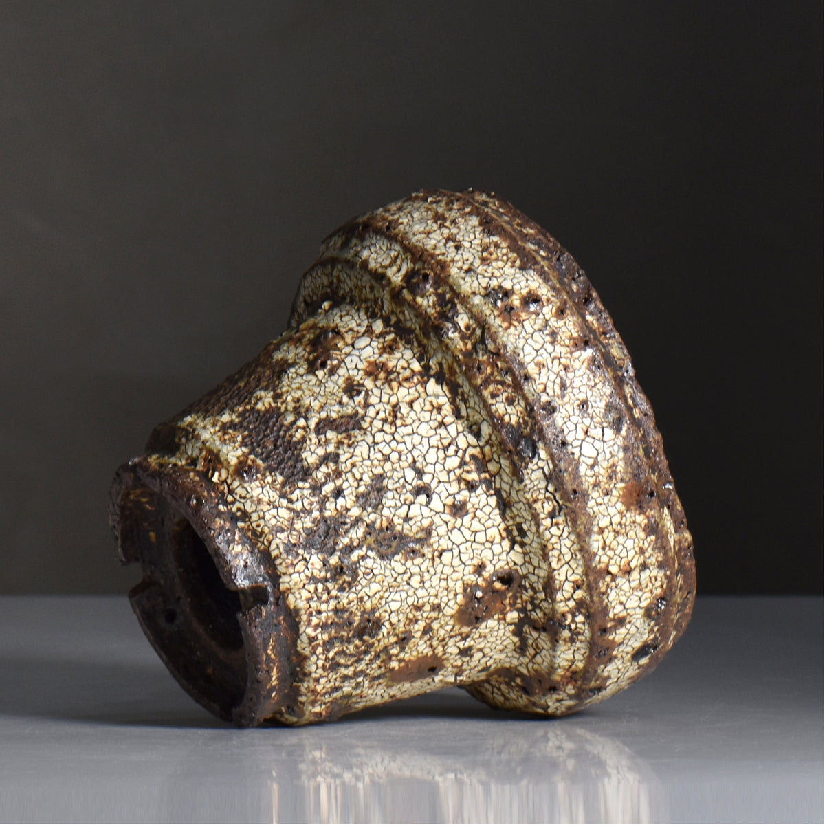 山下太 / 阿蘇石爆白裂 / yf_05_m / 約 φ13cm / 植木鉢