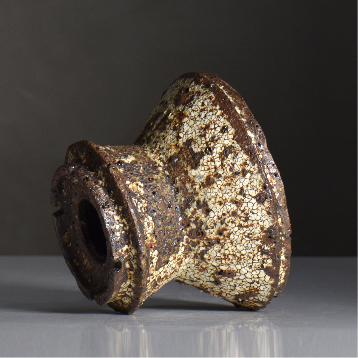 山下太 / 阿蘇石爆白裂 / yf_07_m / 約 φ14.5cm / 植木鉢