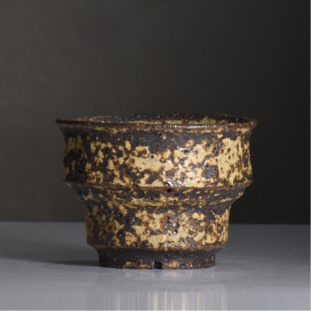 山下太 / 阿蘇石黄裂マダラ灰釉 / yf_09_m / 約 φ15cm / 植木鉢