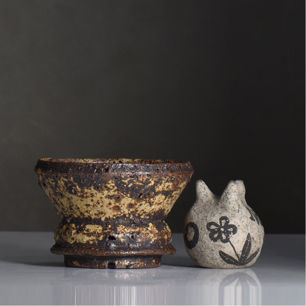 山下太 / 阿蘇石黄裂マダラ灰釉 / yf_10_m / 約 φ14.5cm / 植木鉢