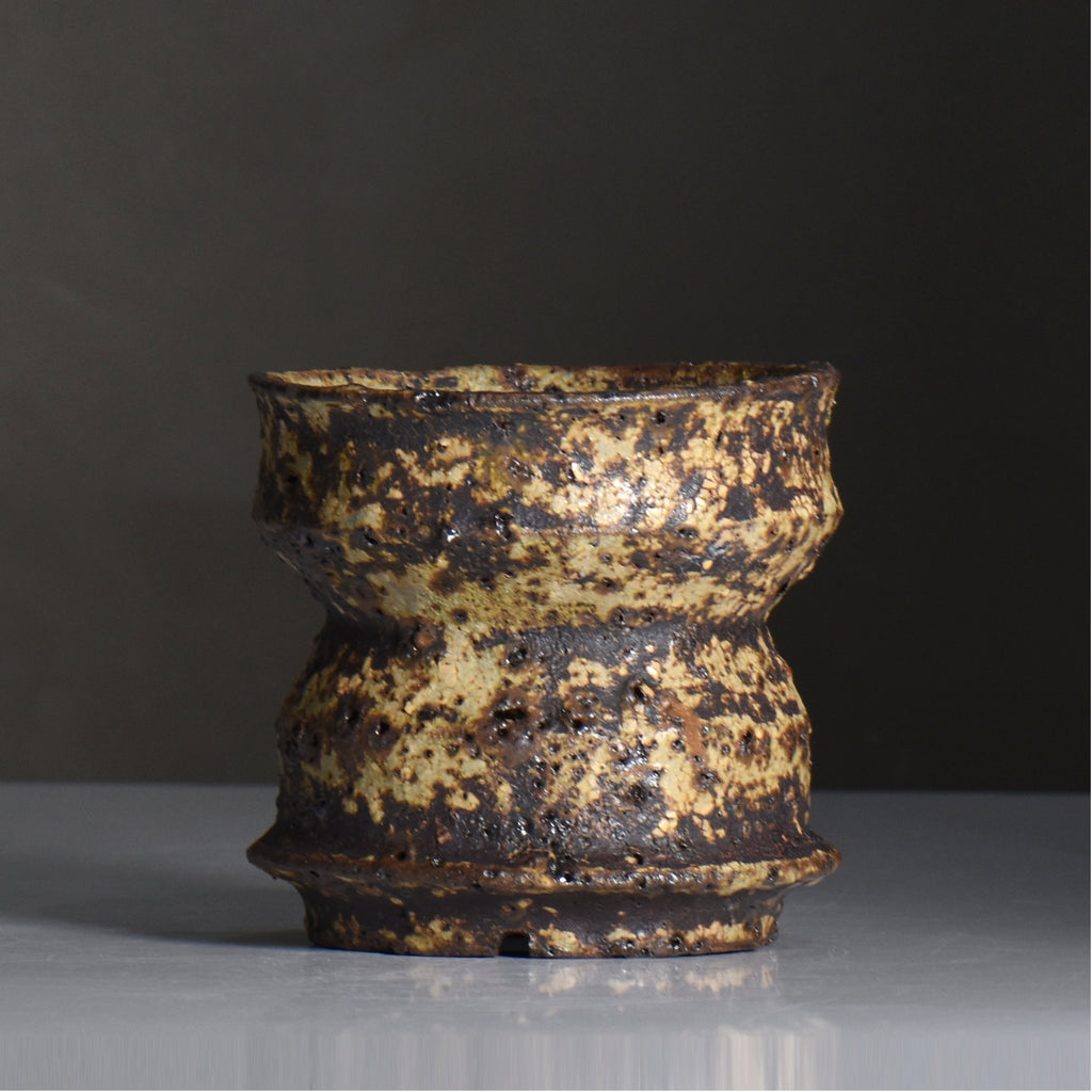 山下太 / 阿蘇石黄裂マダラ灰釉 / yf_12_m / 約 φ13.7cm / 植木鉢