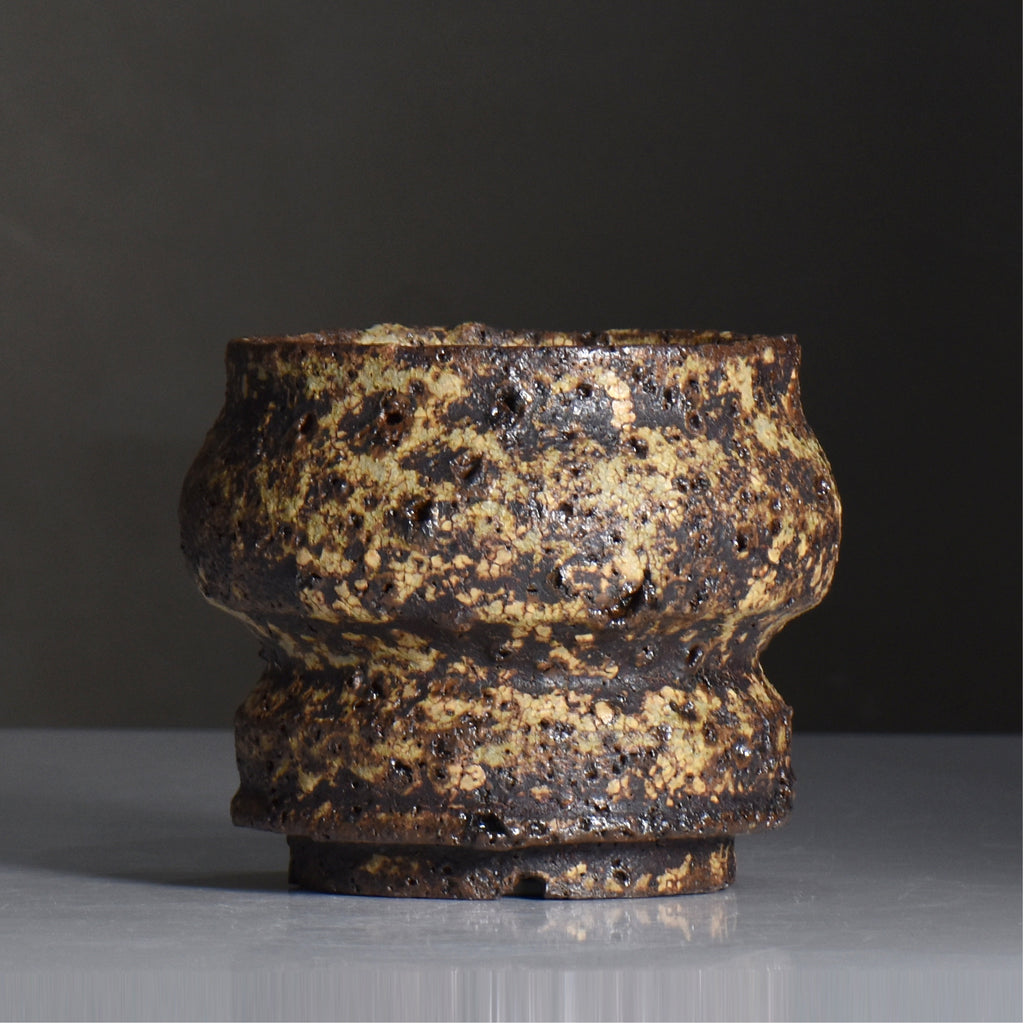 山下太 / 阿蘇石黄裂マダラ灰釉 / yf_15_s / 約 φ12cm / 植木鉢