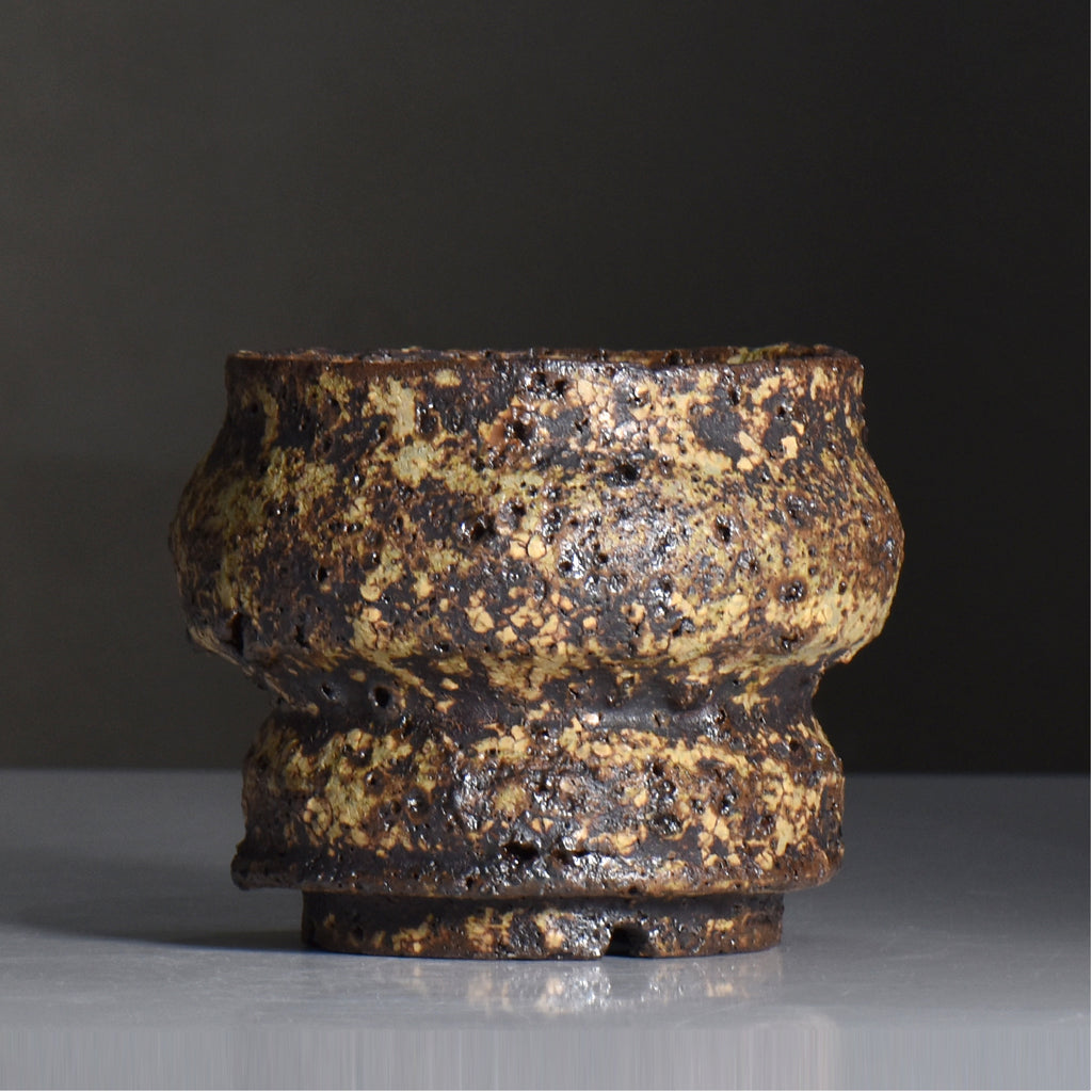 山下太 / 阿蘇石黄裂マダラ灰釉 / yf_15_s / 約 φ12cm / 植木鉢