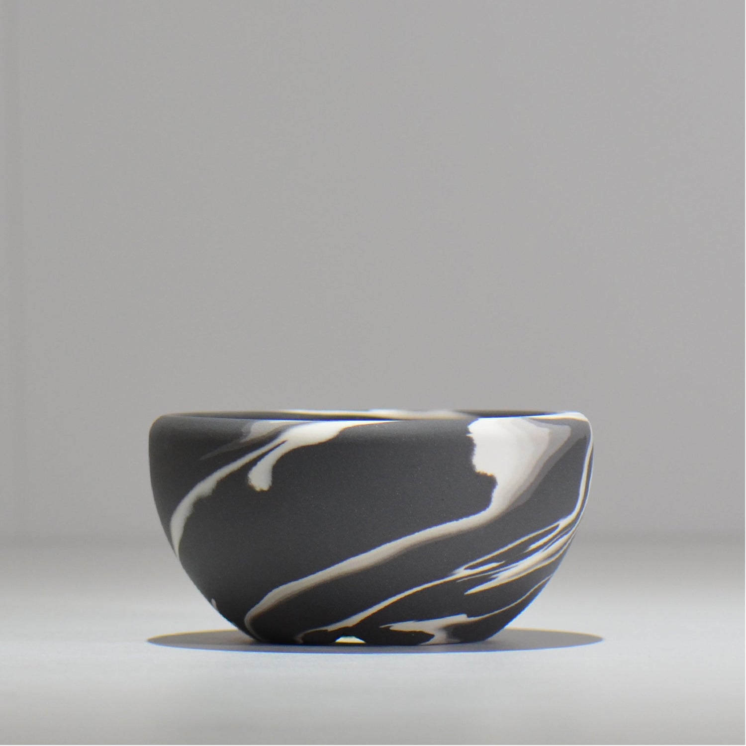 山本真郎 / 黒仙-kokusen / ys_ks01_s/ 約φ11cm / 植木鉢