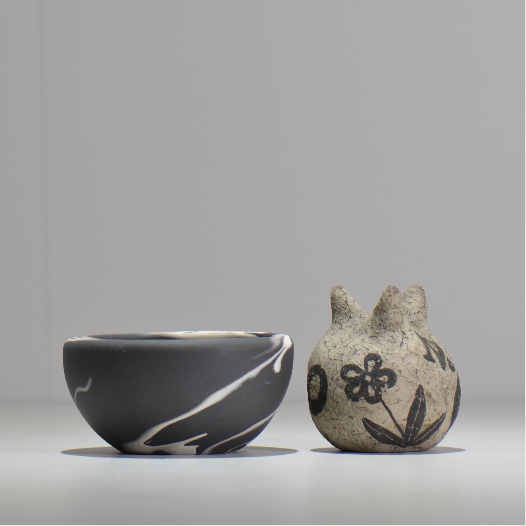 山本真郎 / 黒仙-kokusen / ys_ks01_s/ 約φ11cm / 植木鉢