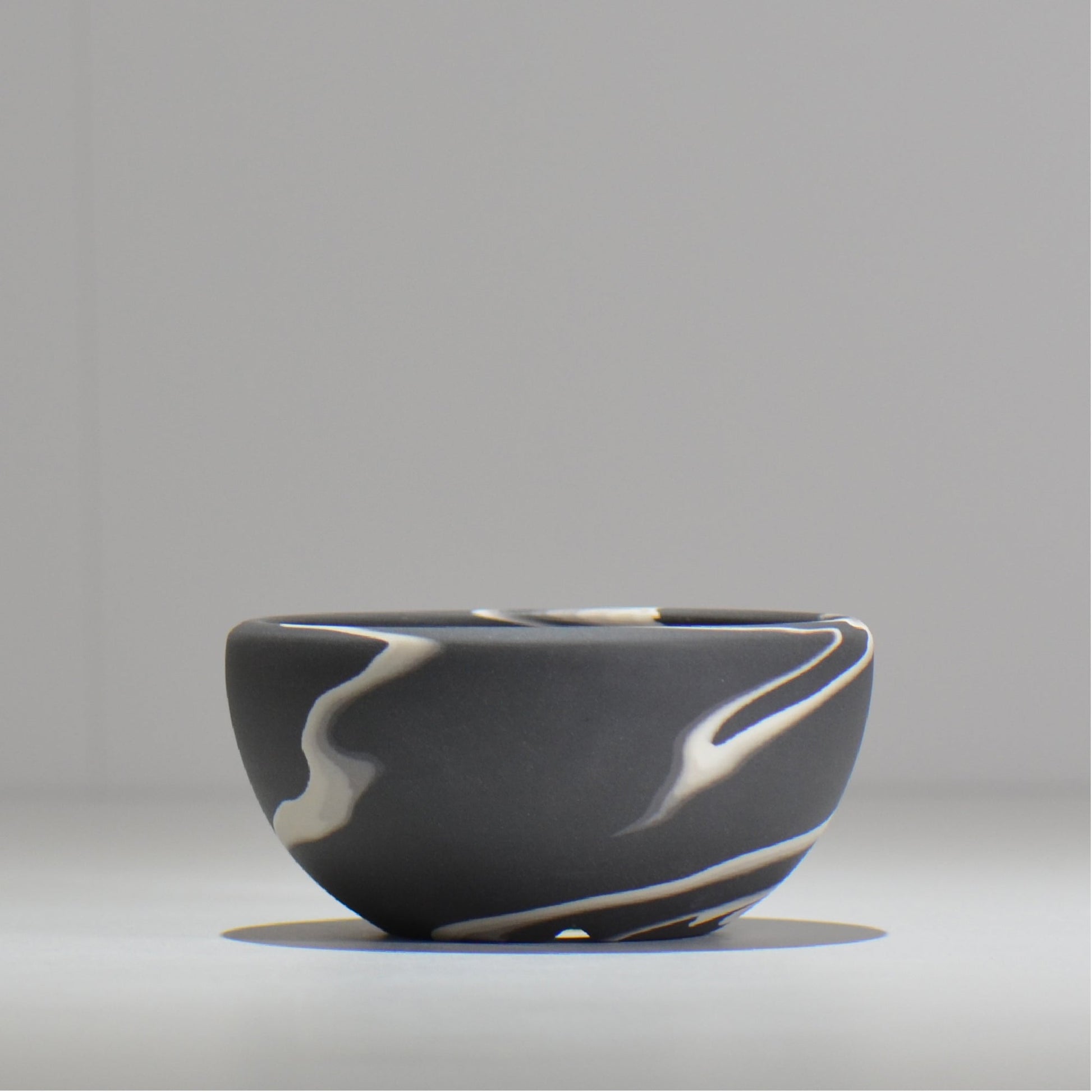 山本真郎 / 黒仙-kokusen / ys_ks02_s/ 約φ11cm / 植木鉢