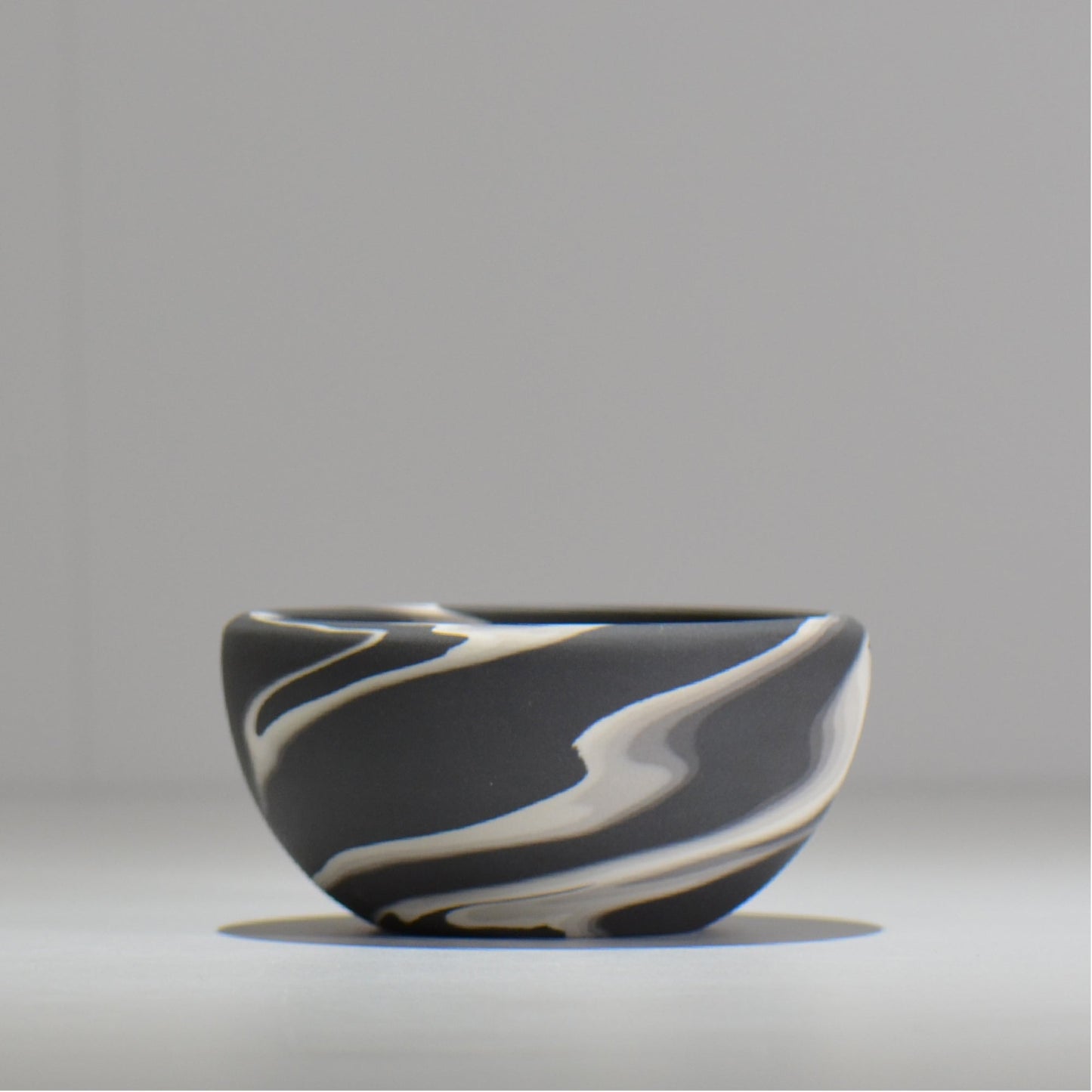 山本真郎 / 黒仙-kokusen / ys_ks02_s/ 約φ11cm / 植木鉢