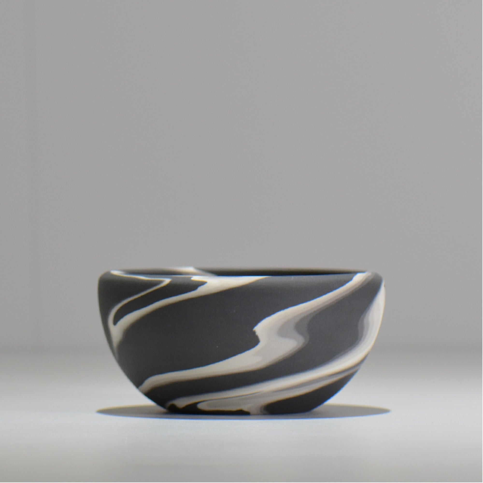 山本真郎 / 黒仙-kokusen / ys_ks02_s/ 約φ11cm / 植木鉢