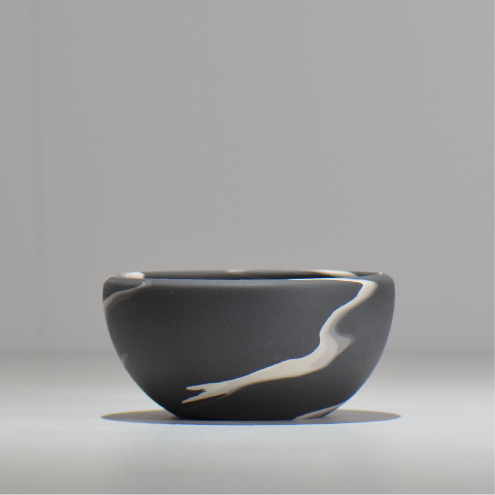 山本真郎 / 黒仙-kokusen / ys_ks02_s/ 約φ11cm / 植木鉢