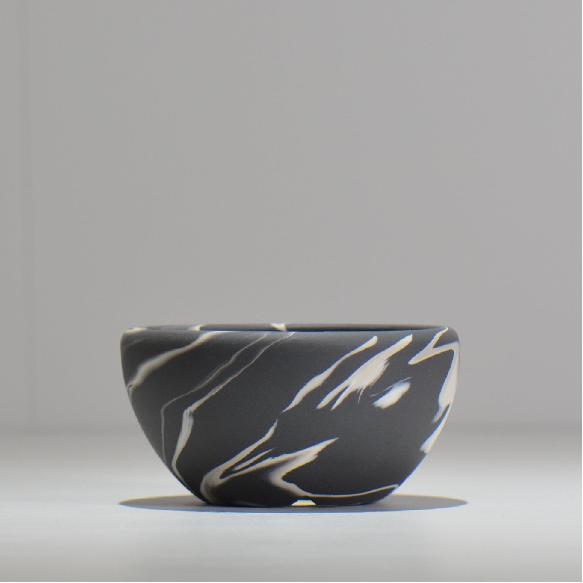 山本真郎 / 黒仙-kokusen / ys_ks03_s/ 約φ11cm / 植木鉢