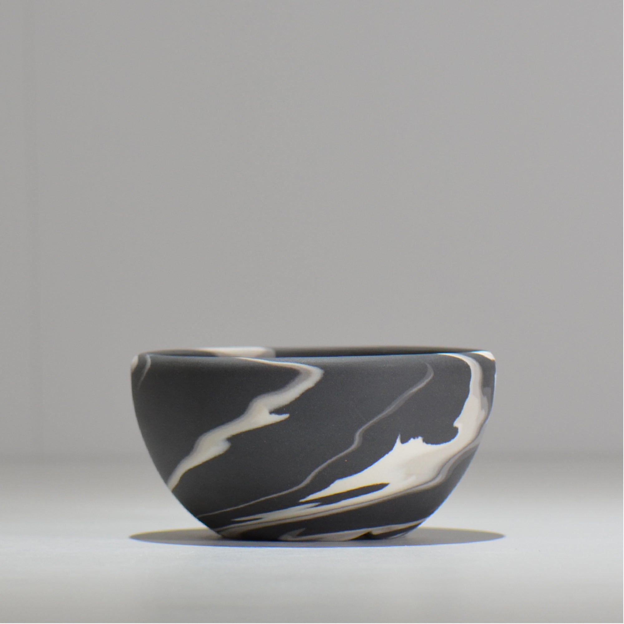 山本真郎 / 黒仙-kokusen / ys_ks04_s/ 約φ11.3cm / 植木鉢