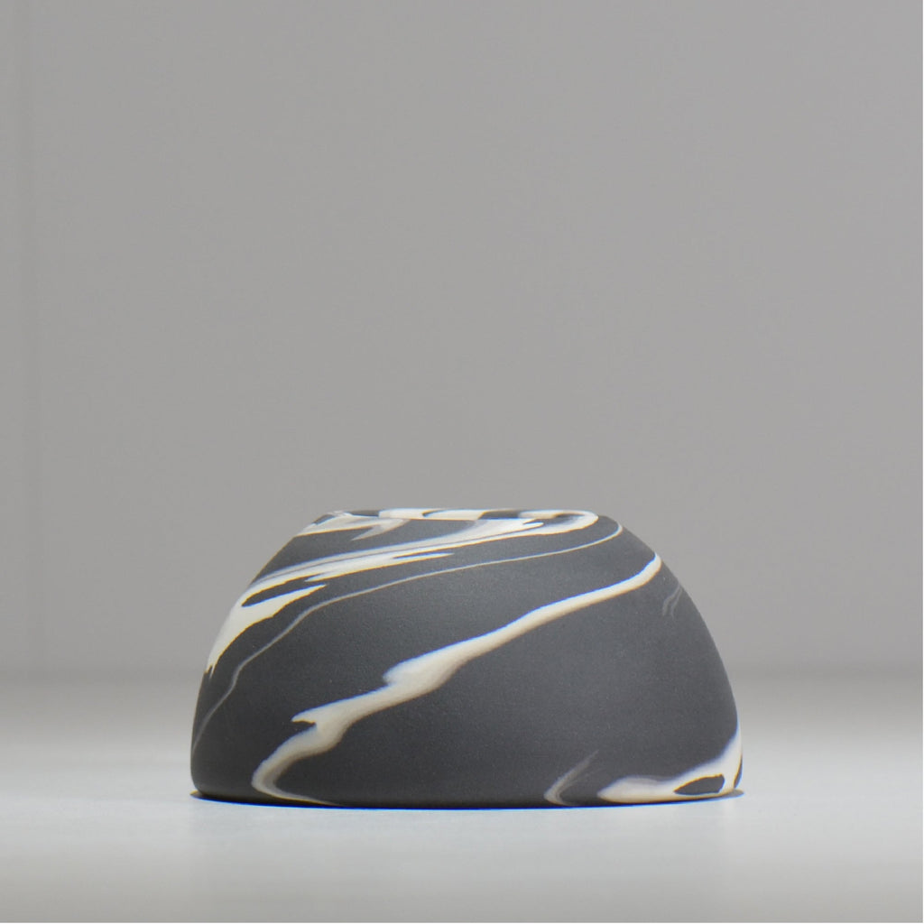 山本真郎 / 黒仙-kokusen / ys_ks04_s/ 約φ11.3cm / 植木鉢
