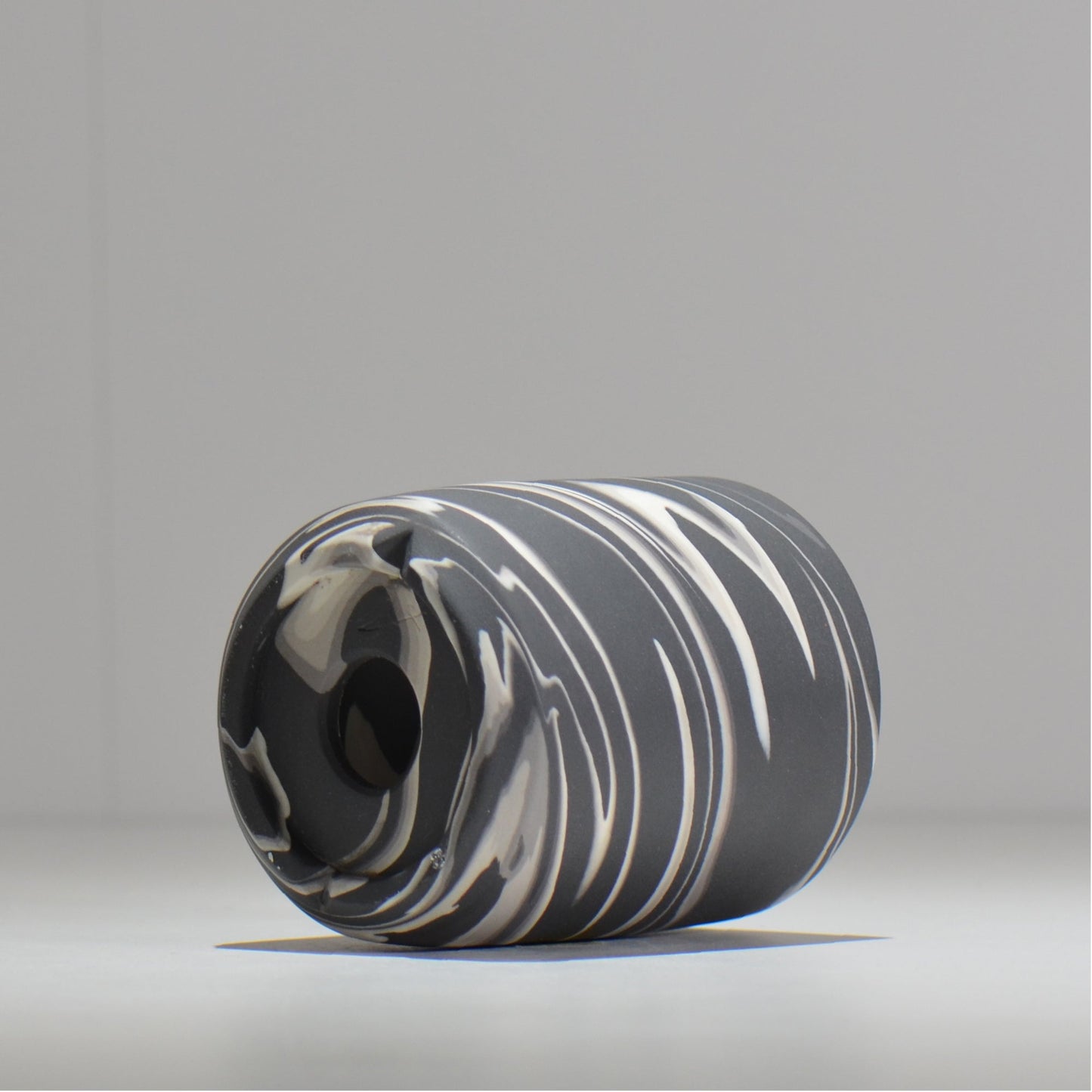 山本真郎 / 黒仙-kokusen / ys_ks10_xs/ 約φ8.8cm / 植木鉢