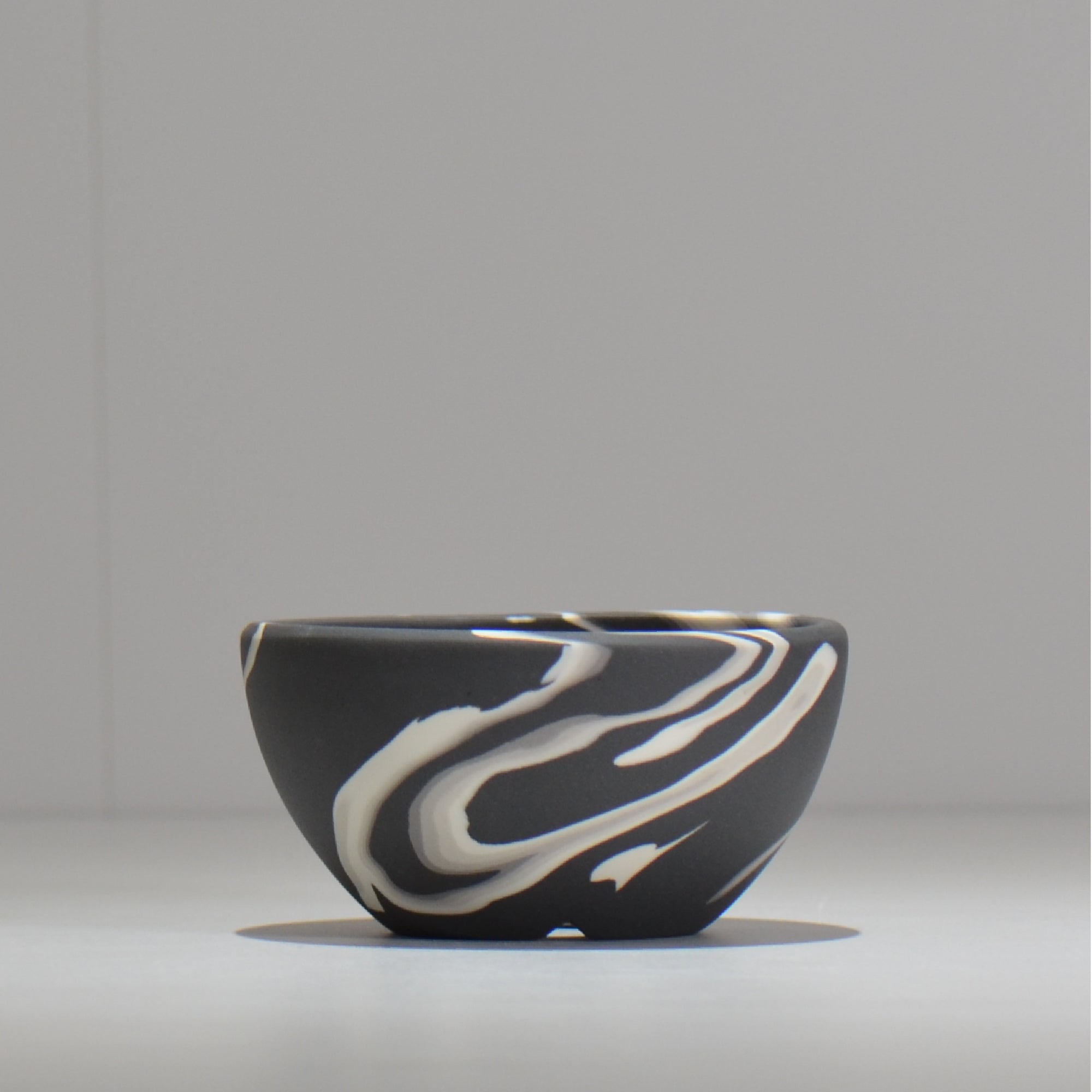 山本真郎 / 黒仙-kokusen / ys_ks13_xs/ 約φ11cm / 植木鉢