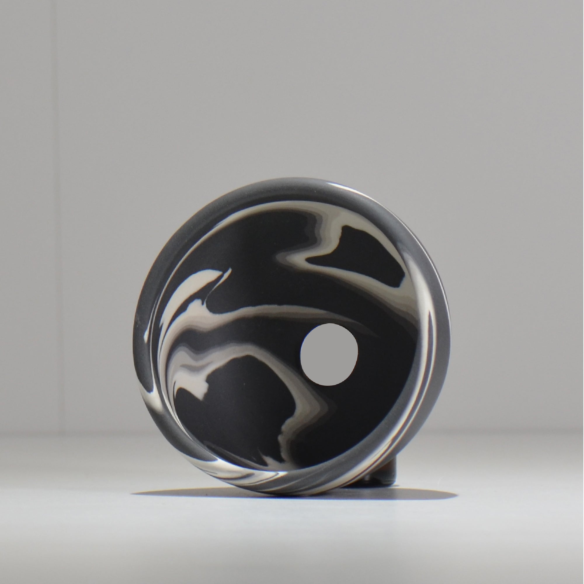 山本真郎 / 黒仙-kokusen / ys_ks15_s/ 約φ11cm / 植木鉢